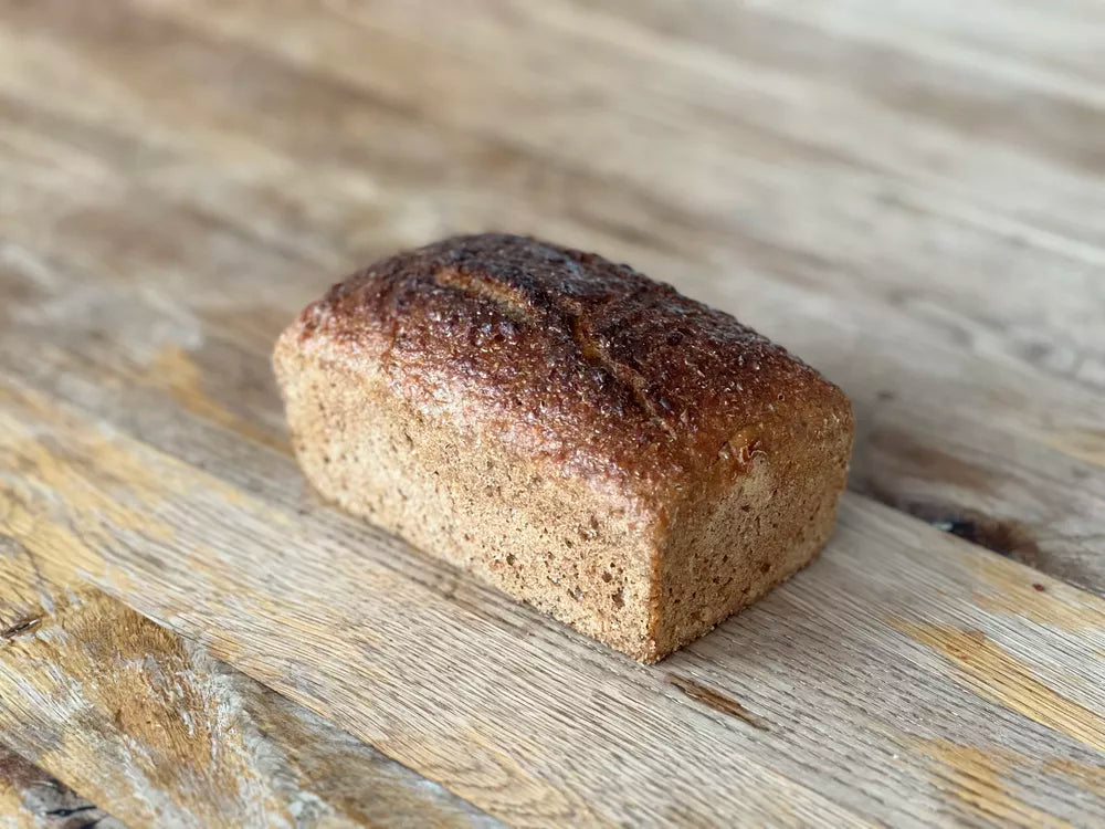 SKŁAD CHLEBA Chleb żytni razowy na zakwasie naturalnym (360g)